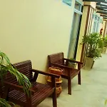 Charoenpong Apartment